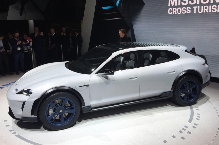 Porsche Mission E Cross Turismo concept revealed - Introduction ...