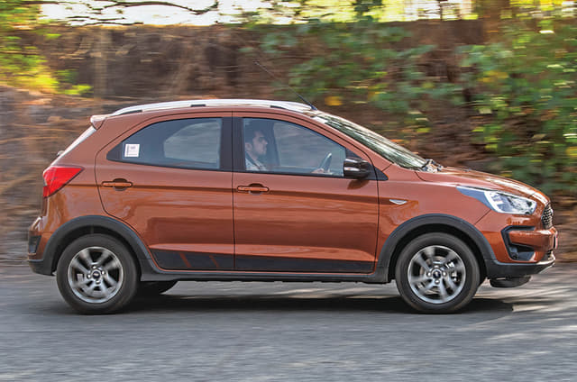 2018 Ford Freestyle vs Maruti Ignis comparison
