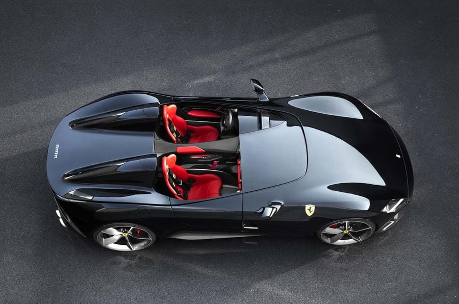 Ferrari Monza SP1, SP2 unveiled in Maranello - Introduction