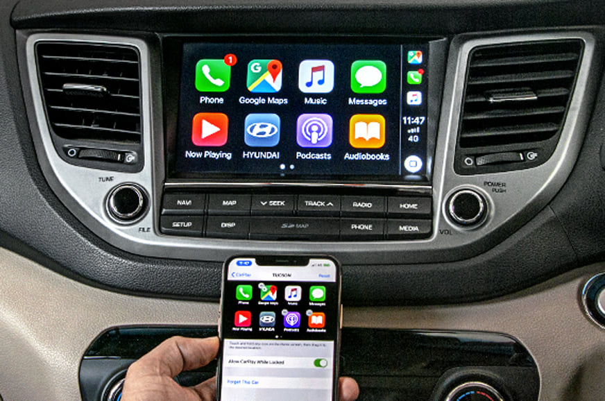 Apple CarPlay-equipped cars and SUVs now get Google Maps - Introduction ...