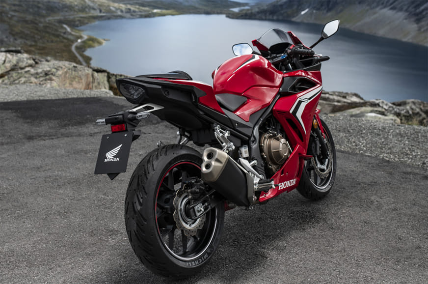 20190207065302_Honda-CBR400R-
