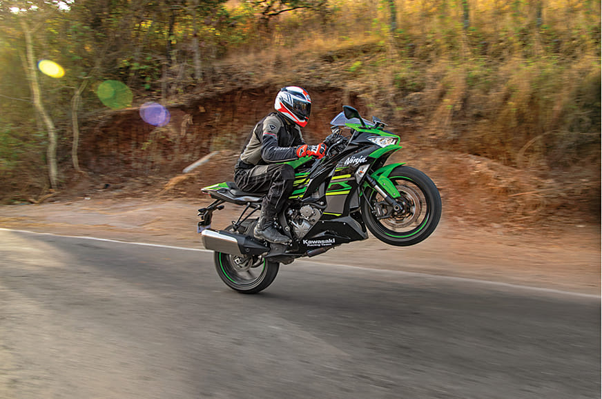 20190320034508_2019-Kawasaki-