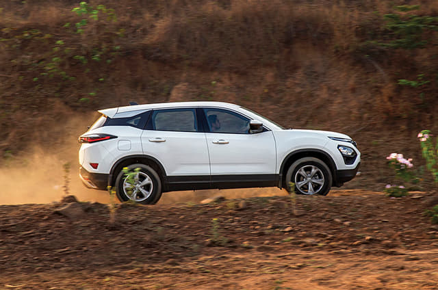 Tata Harrier vs Jeep Compass vs Mahindra XUV500 comparison