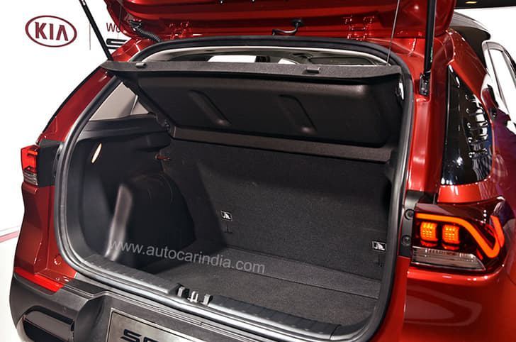 Kia Sonet Boot Space 350L