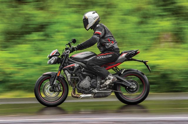 Triumph Street Triple R review, test ride
