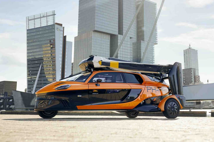 PAL-V Liberty flying car 