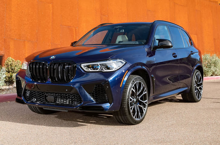 BMW X5 M exterior