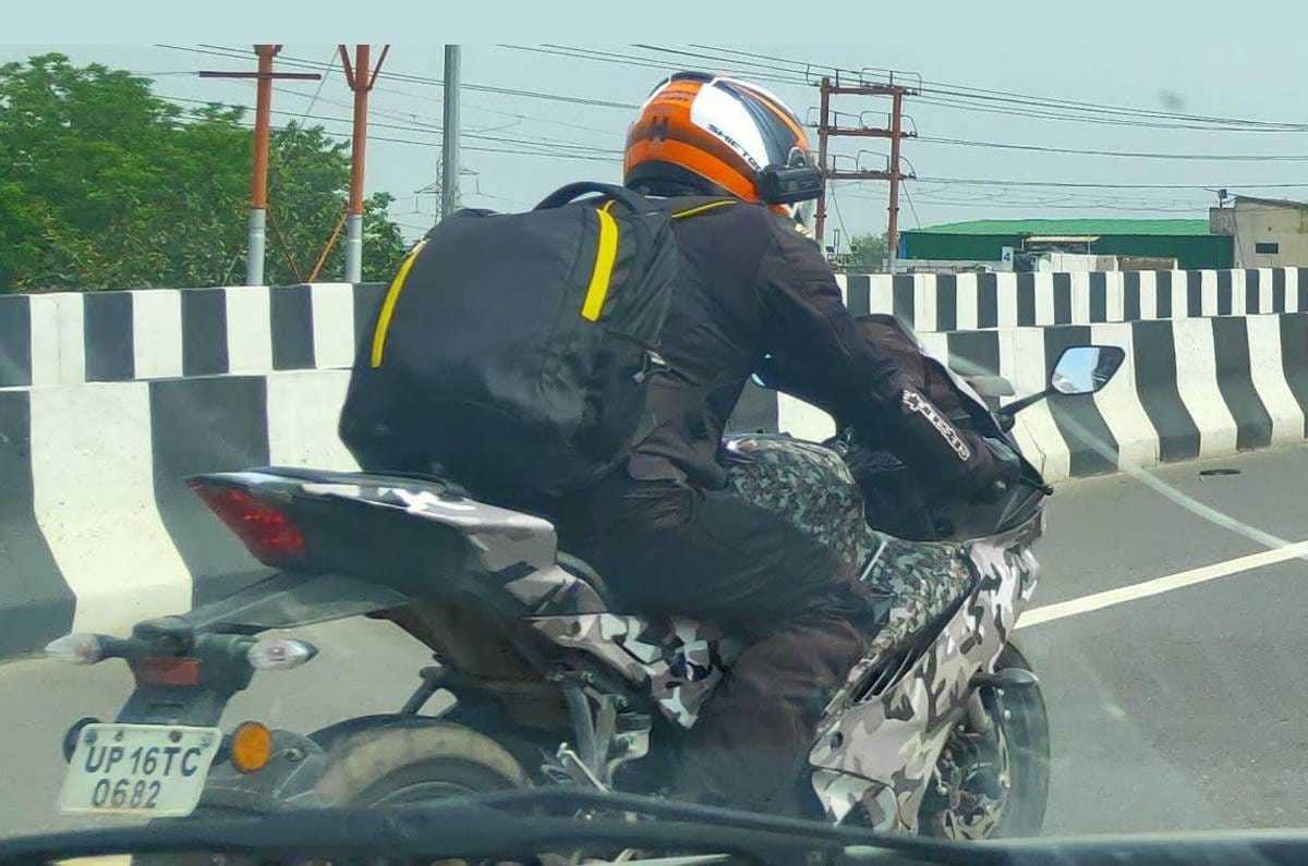 Next gen Yamaha R15, R15M launch expected soon