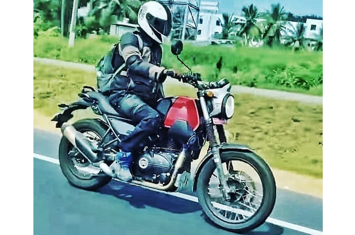 Royal Enfield Scram 411 spied 