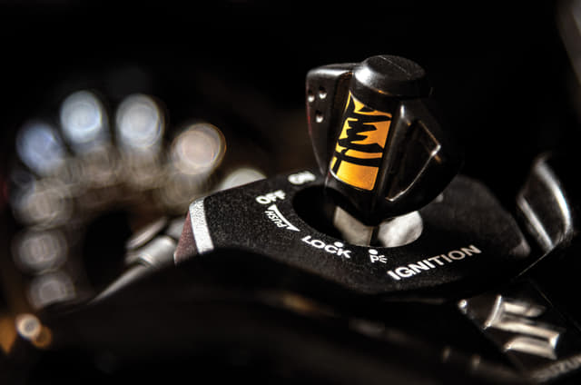 Chronokinesis: Suzuki Hayabusa 