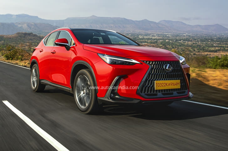 2022 Lexus NX 350h hybrid exterior front