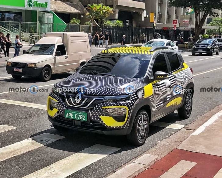 Renault Kwid E-Tech front.