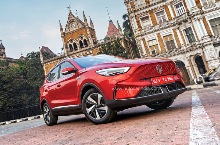 MG ZS EV front quarter