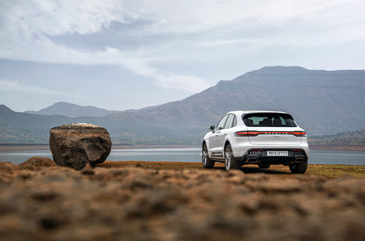 Porsche Macan rear quarter 