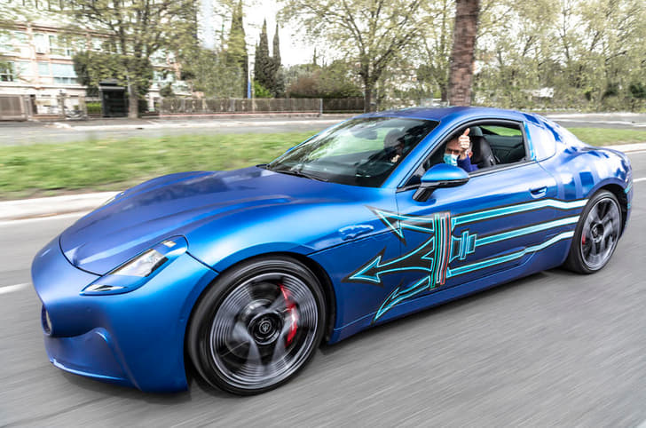 Maserati Granturismo Folgore front action