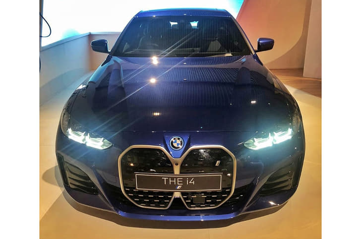 BMW i4 front