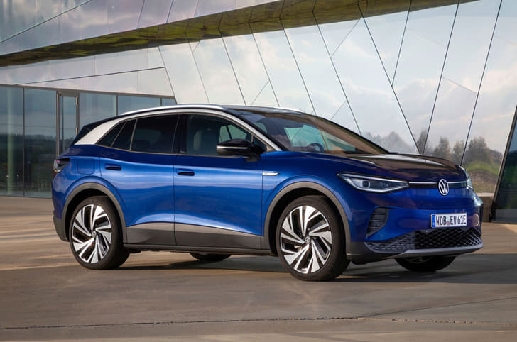 Volkswagen ID.4 front quarter 