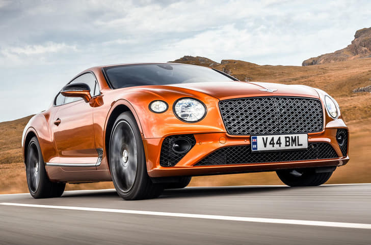 Bentley Continental GT Mulliner W12 front quarter track 