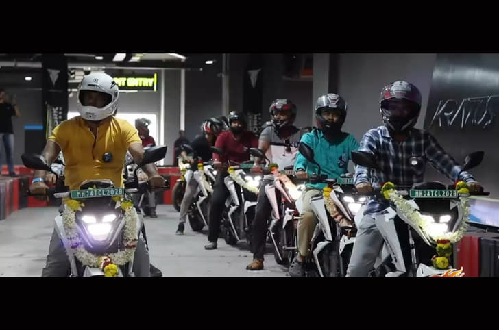 Tork Kratos and Kratos-R delivery static shot.