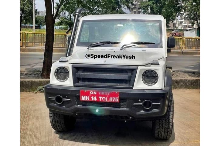 5 door Force Gurkha spied front