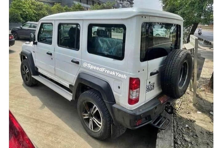 5 door Force Gurkha spied rear quarter 