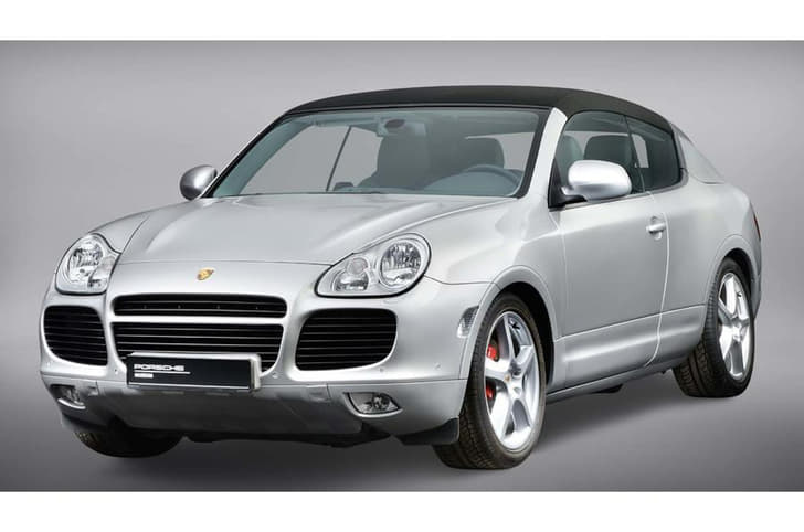 2022 Porsche Cayenne Convertible prototype front