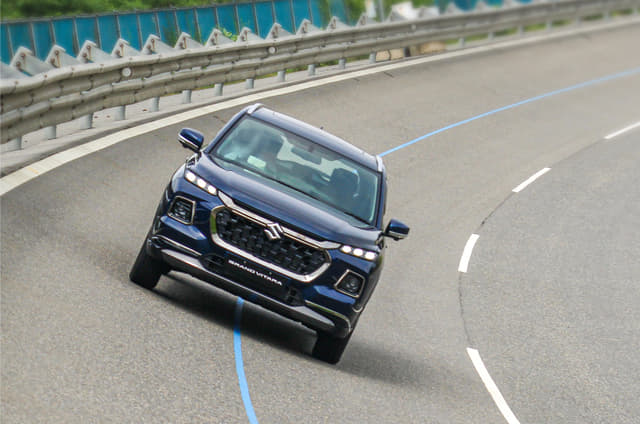 Maruti Suzuki Grand Vitara Drive; Initial on track experience 