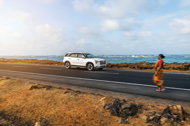Bridging the gap with the Hyundai Alcazar
