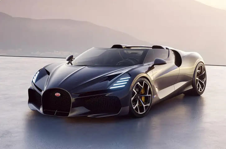 Bugatti Mistral W16 front three quarters