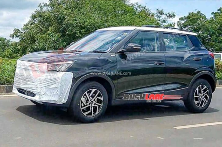 2023 Mahindra XUV300 facelift front three quarter