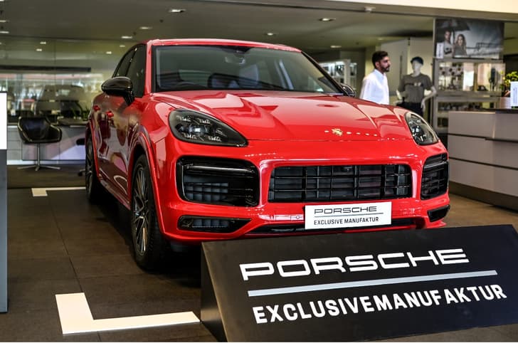 Porsche Exclusive Manufaktur workshop
