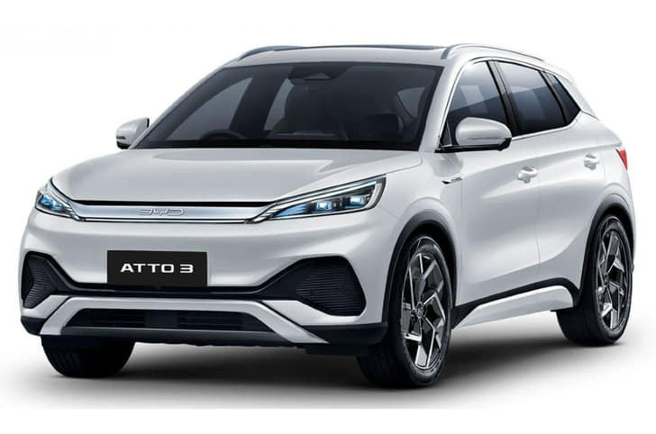 BYD Atto 3 front left quarter