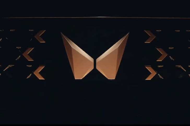 Mahindra XUV400 Mahindra logo