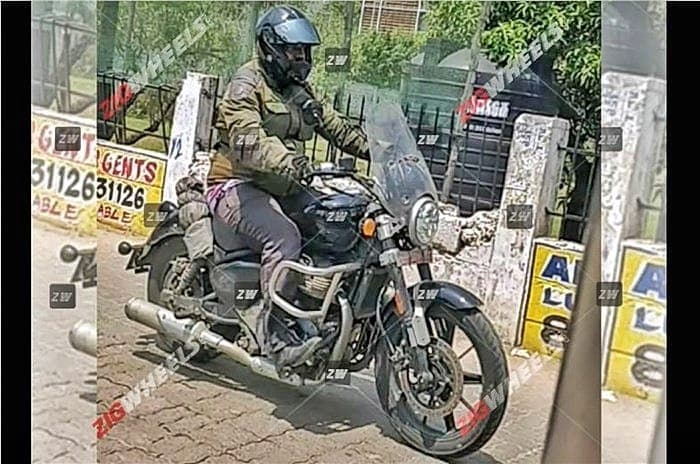 Royal Enfield 650cc cruiser spied testing.