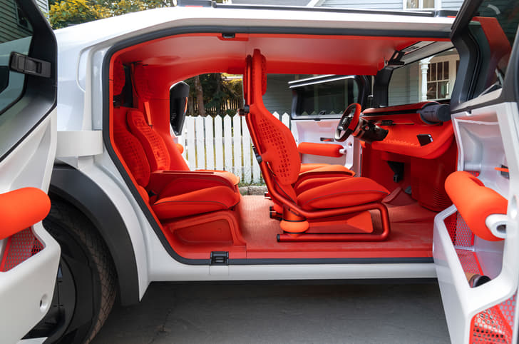 Citroen Oli interior 