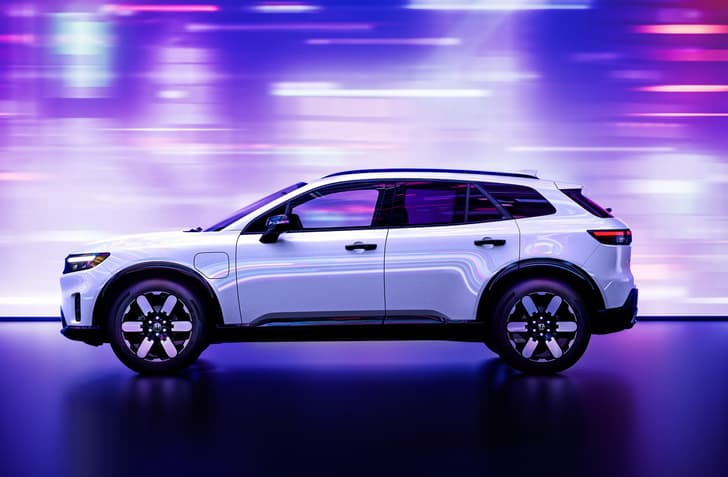2022 Honda Prologue EV side.