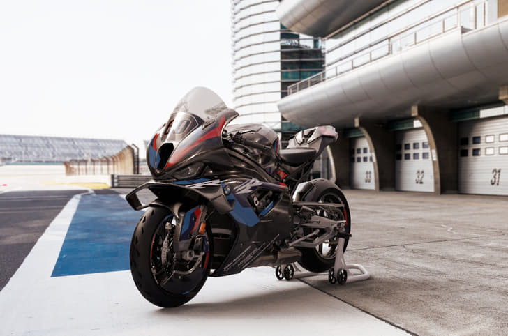 BMW unveils M 1000 R and M 1000 RR.