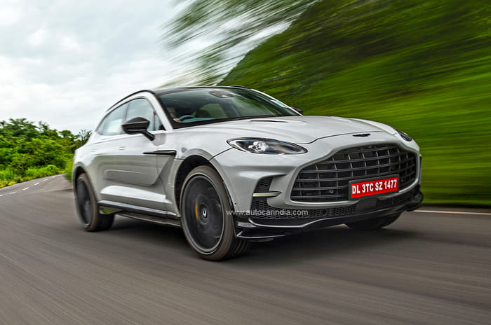 Aston Martin DBX 707 front in motion