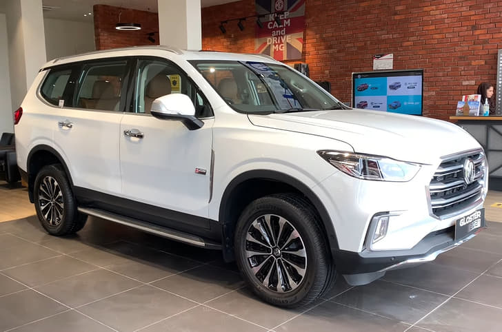 MG Gloster in showroom