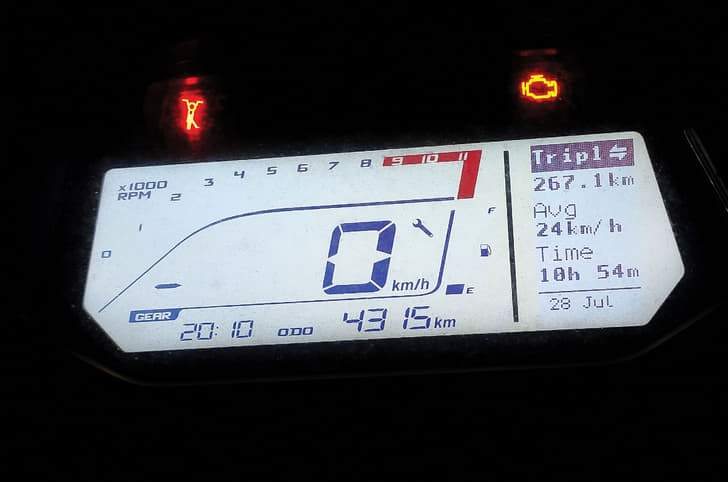 Hero Xpulse instrument cluster
