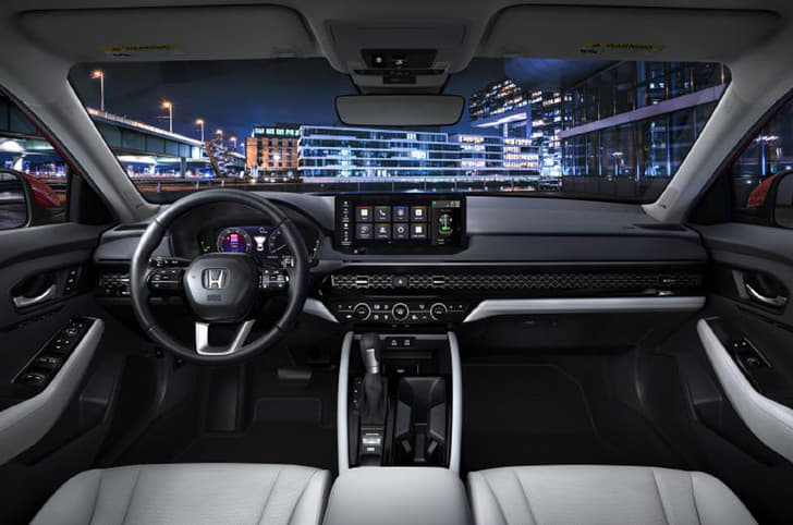 2023 Honda Accord interior