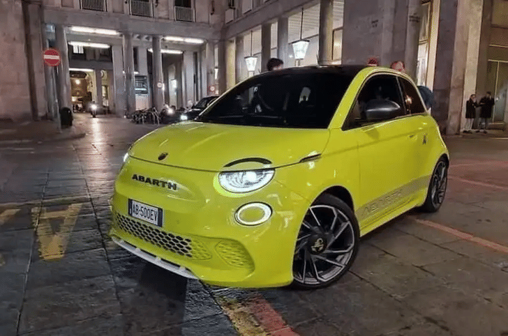 2022 Abarth 500 EV front quarter.