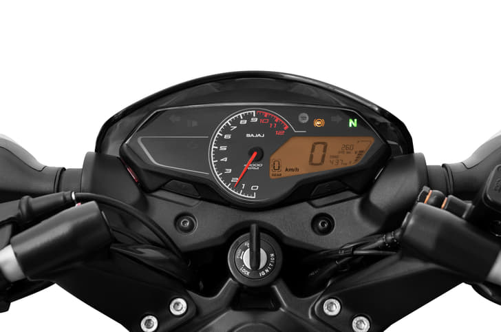 Bajaj Pulsar P150 instrument cluster.