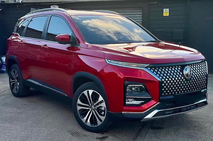 MG Hector facelift front quarter