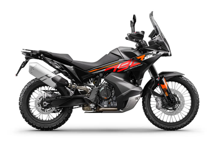 2023 KTM 790, 890 Adventure bikes unveiled.