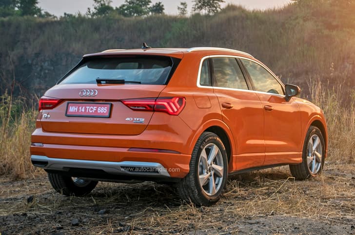 2022 Audi Q3 rear quarter