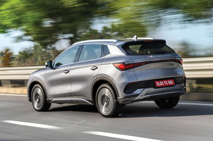 2022 BYD Atto 3 rear tracking