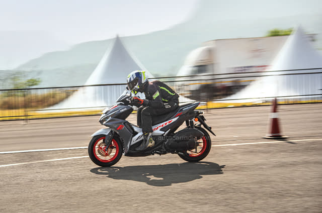 Yamaha Aerox 155 long term review, second report