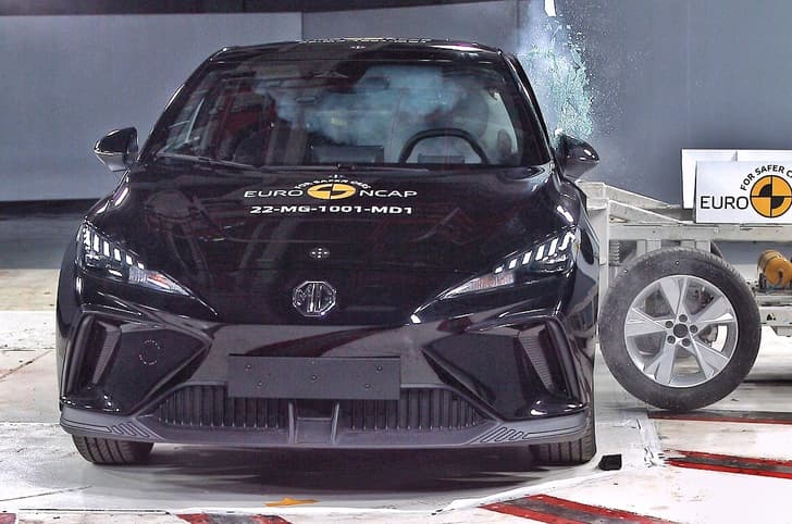 MG 4 EV Euro NCAP side impact test