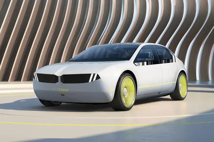 BMW i Vision Dee concept previews future 3 Series
